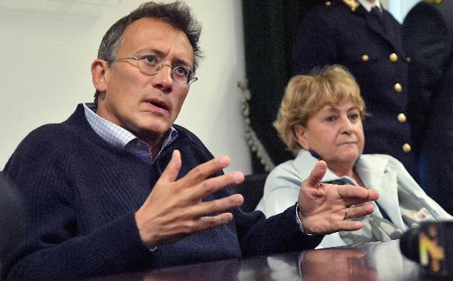 Frode con aggravante mafiosa, sette arresti nel milanese Frode con aggravante mafiosa, sette arresti nel milanese