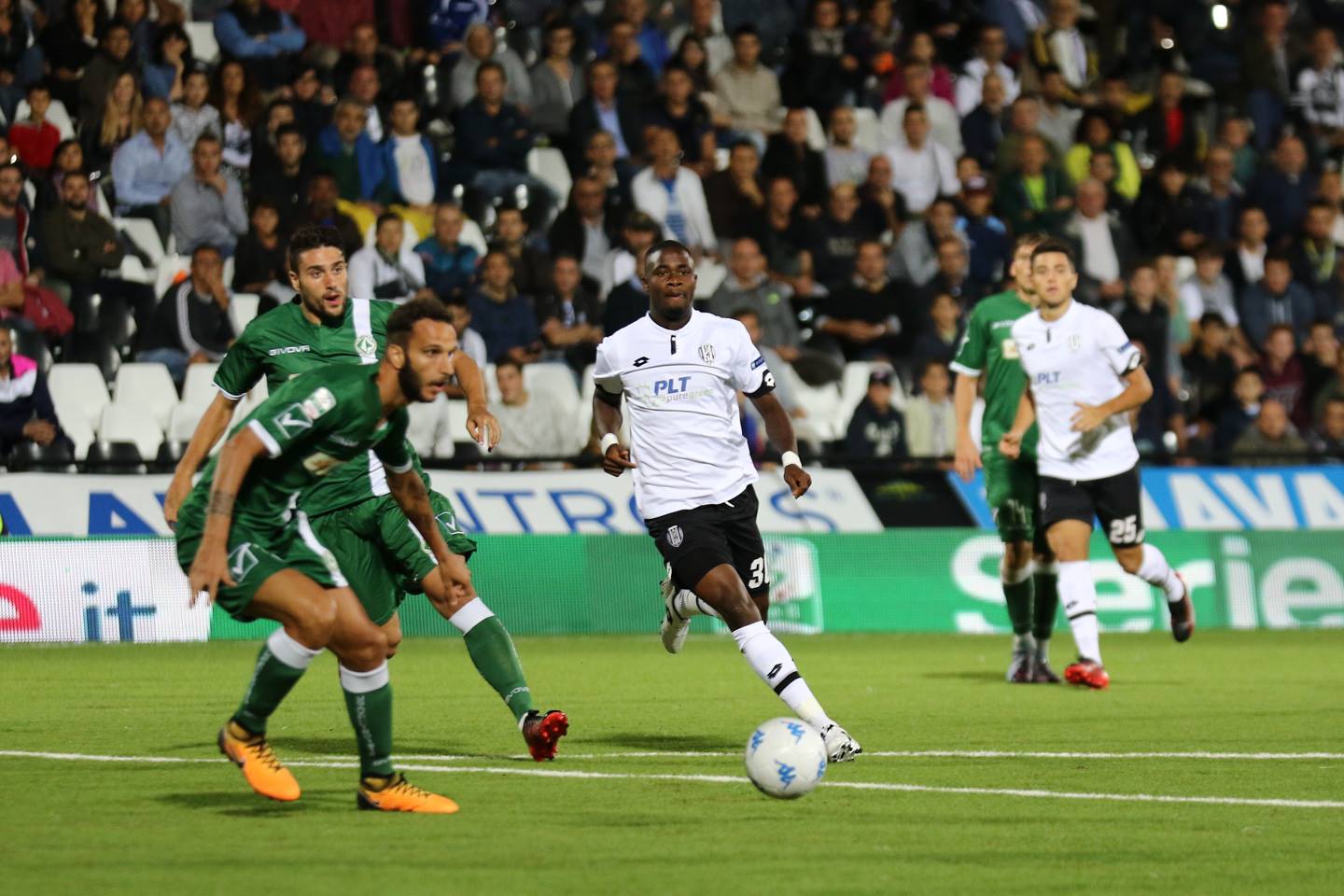 Cesena-Avellino, le probabili formazioni. Camplone e Novellino con alcune assenze Cesena-Avellino, le probabili formazioni. Camplone e Novellino con alcune assenze
