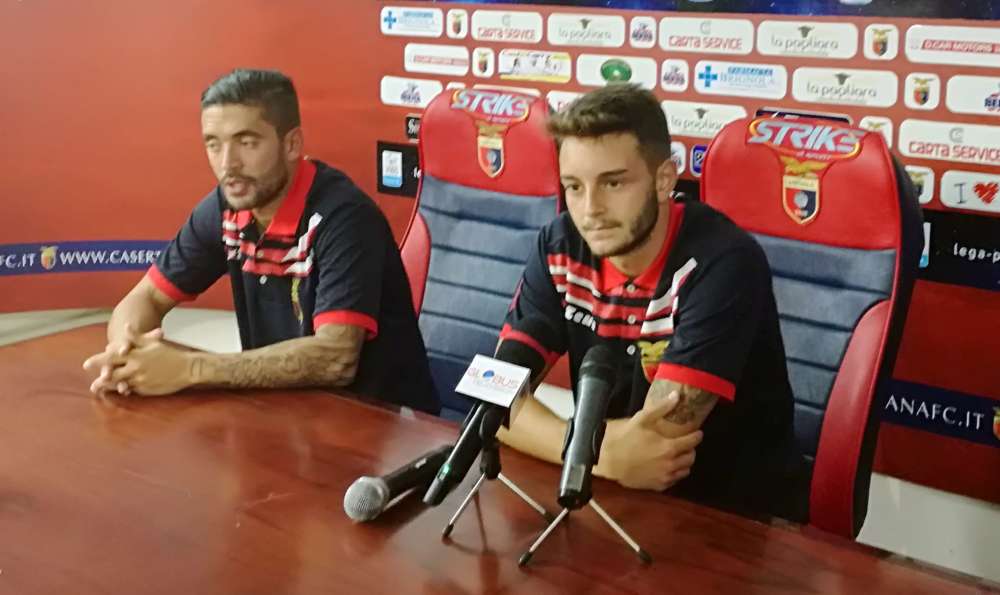 De Marco scherza sul gol: “L’ho toccata”, De Rose: “Se dice così, allora…” De Marco scherza sul gol: “L’ho toccata”, De Rose: “Se dice così, allora…”