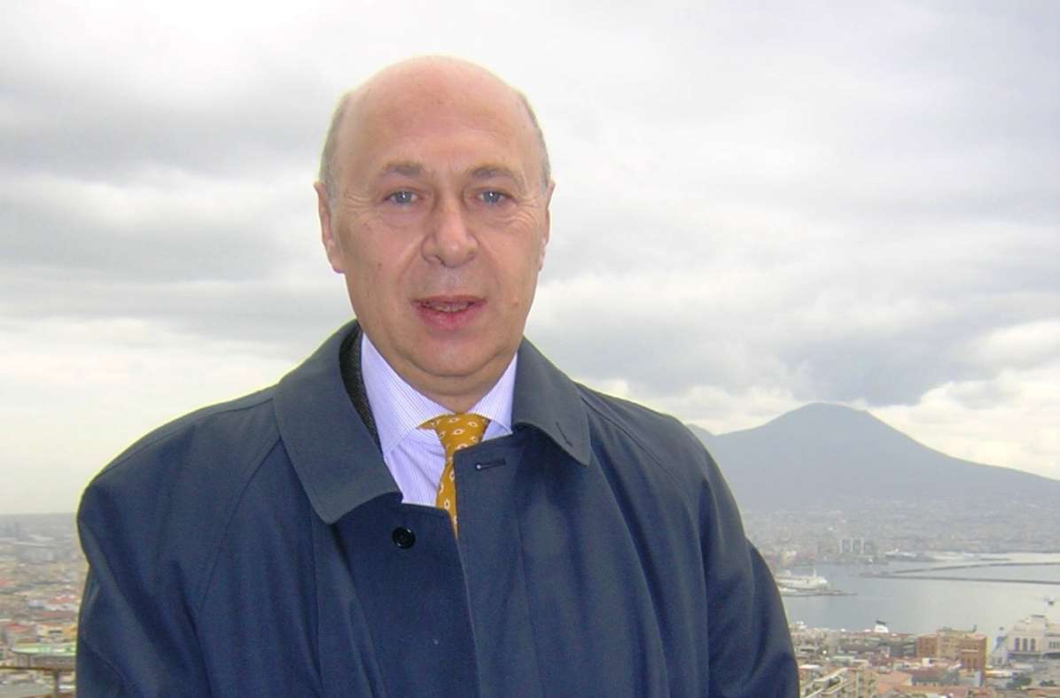 “Suor Orsola”, riparte la Scuola di Giornalismo: iscrizioni entro il 23 aprile “Suor Orsola”, riparte la Scuola di Giornalismo: iscrizioni entro il 23 aprile