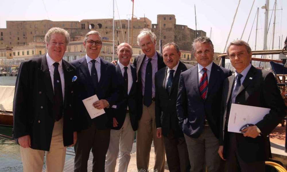 Rolex Capri Sailing Week, mille velisti nel golfo di Napoli Rolex Capri Sailing Week, mille velisti nel golfo di Napoli