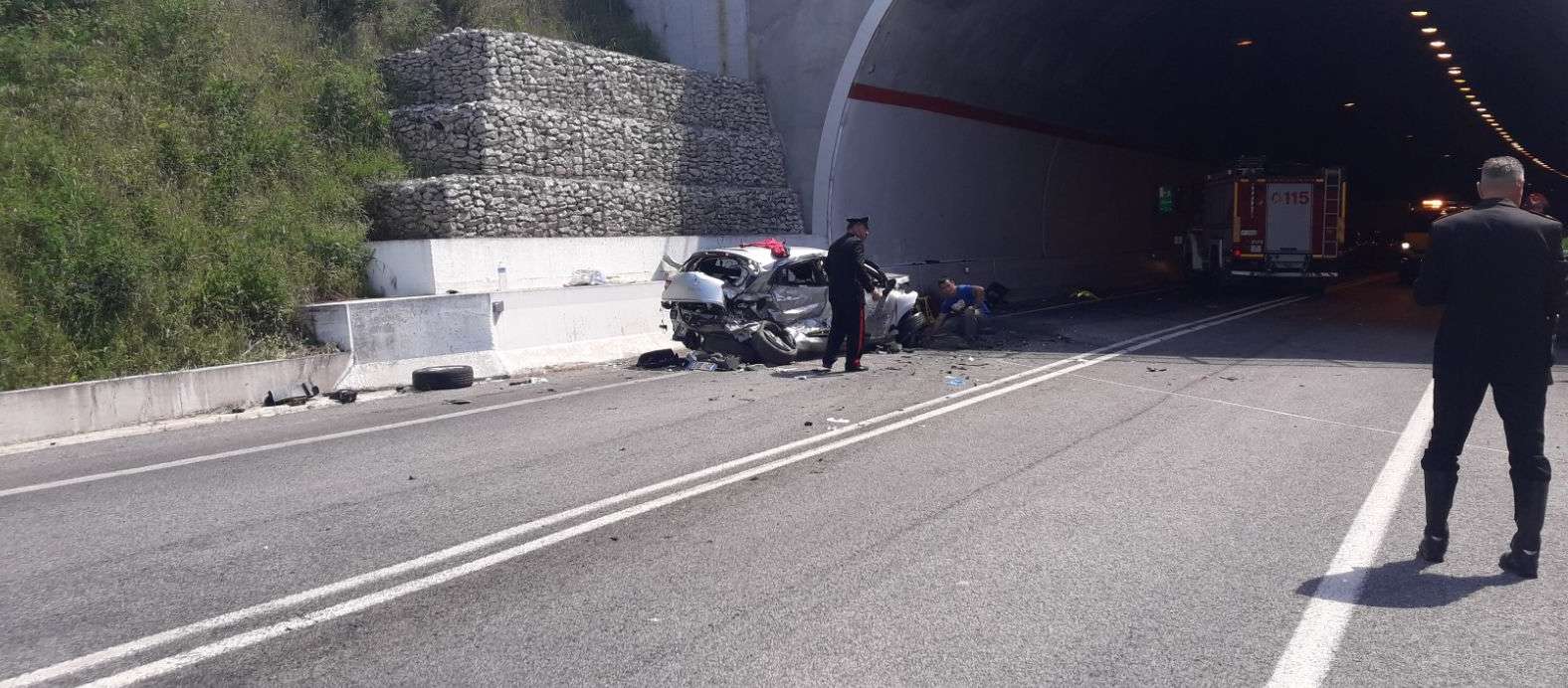 Incidente SS212, lutto cittadino a Montefalcone. Il sindaco: “Paese sconvolto” Incidente SS212, lutto cittadino a Montefalcone. Il sindaco: “Paese sconvolto”