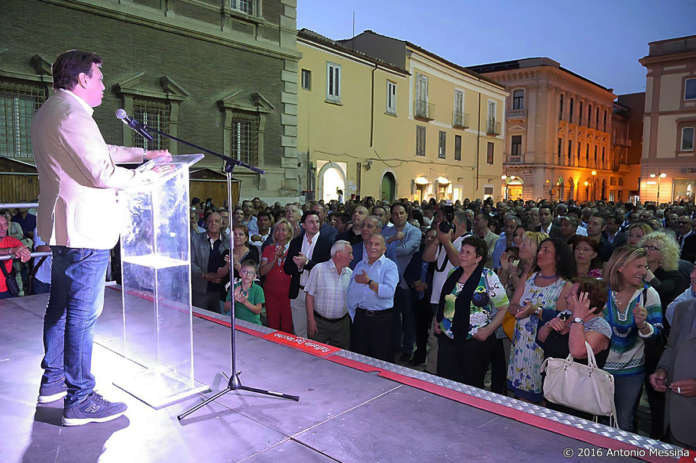 del vecchio raffaele elezioni piazza roma