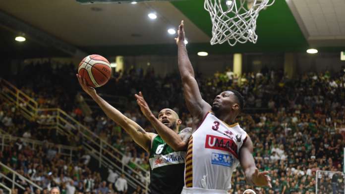 David Logan Basket Avellino
