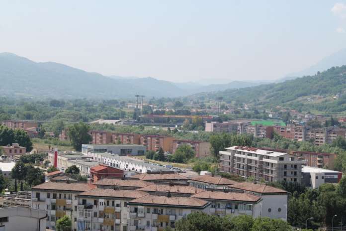 Stadio Ciro Vigorito da lontano