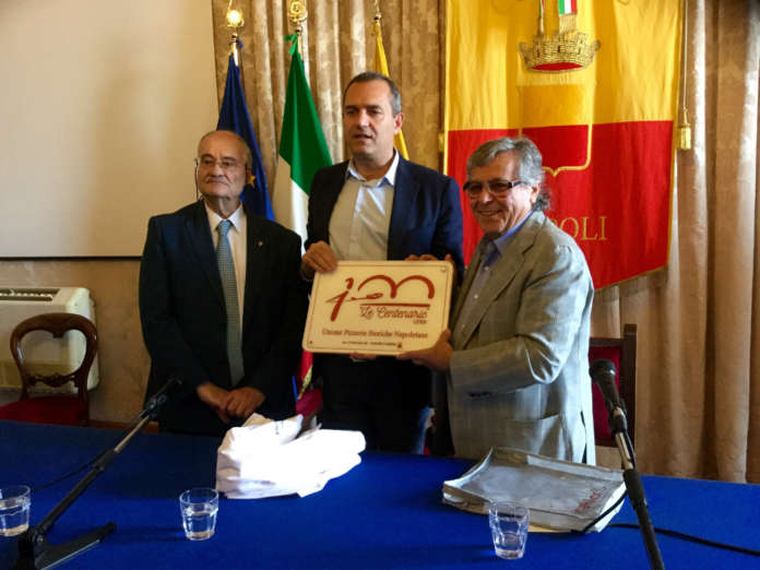 De Magistris premia pizze centenarie