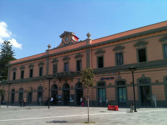 Facciata_Stazione_di_Aversa