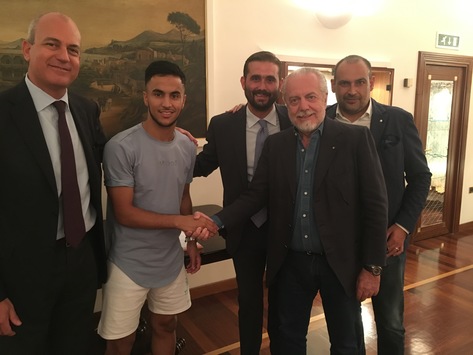De Laurentis con Ounas