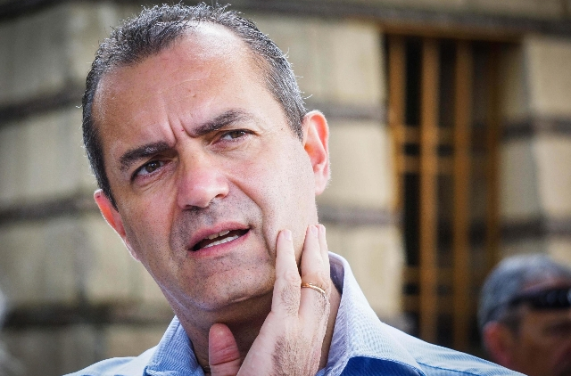 De Magistris