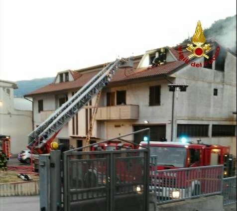 mansarda a fuoco