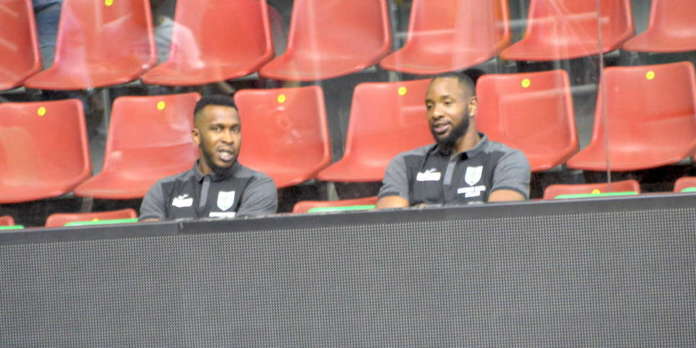 Dez Wells e Jason Rich