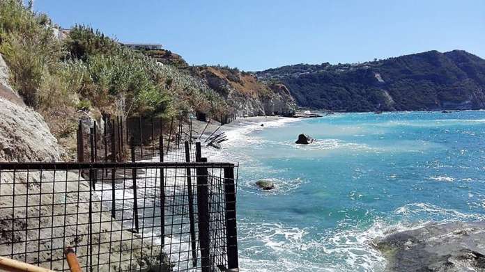 Spiaggia Cava di Ischia