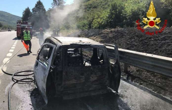 auto incendio