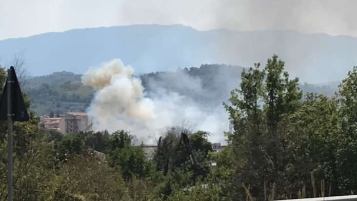 mura della caccia incendio