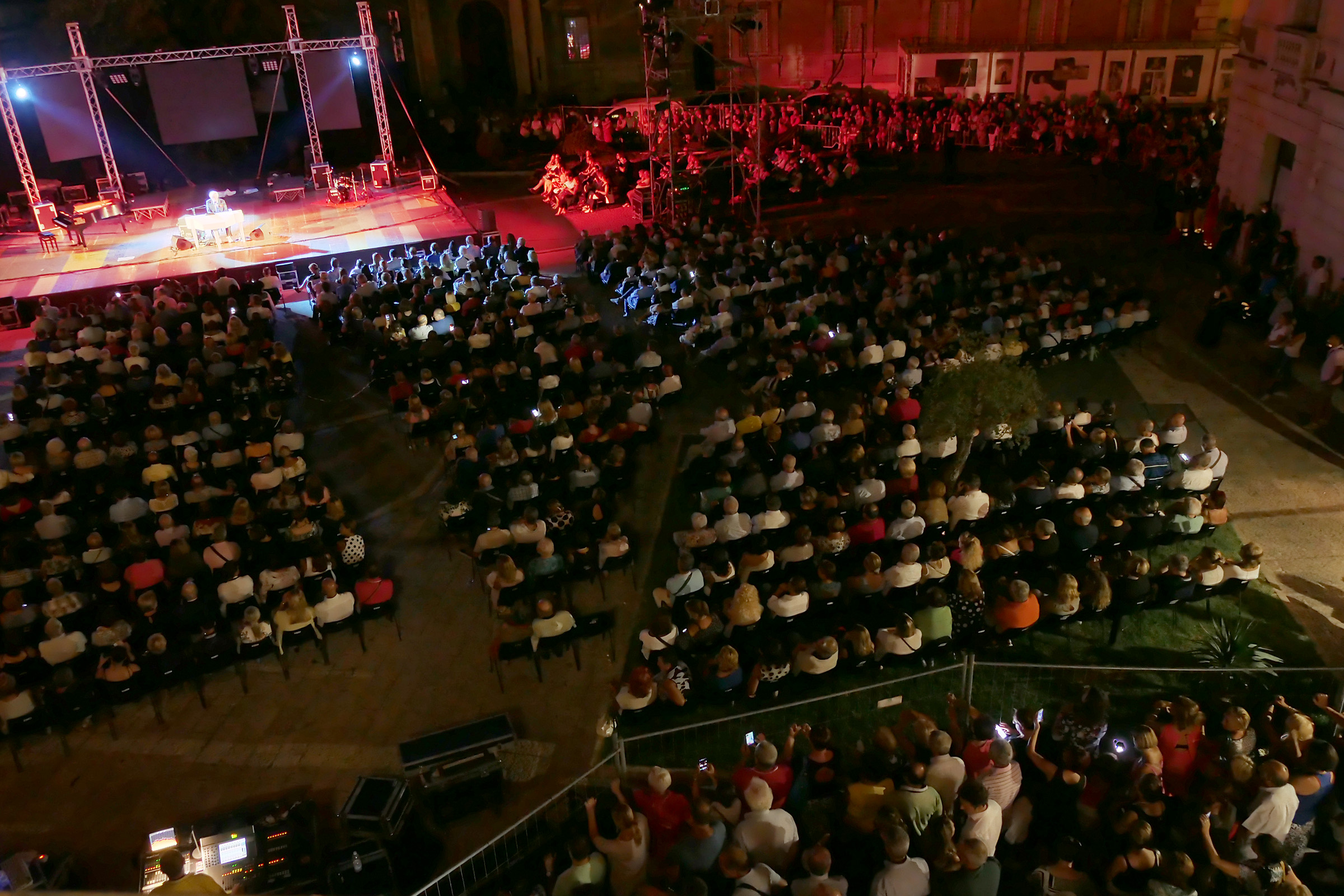 piazza roma concerto