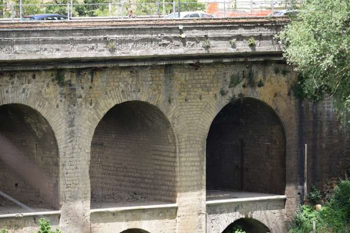 tunnel