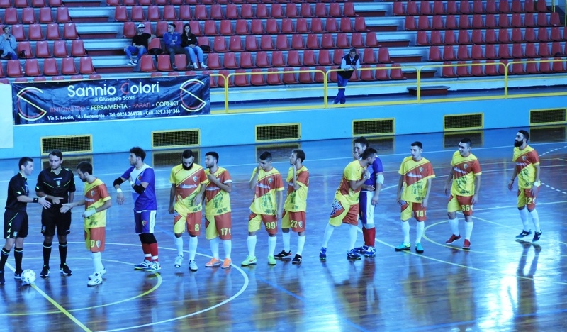 Benevento5-Trilem, ingresso in campo