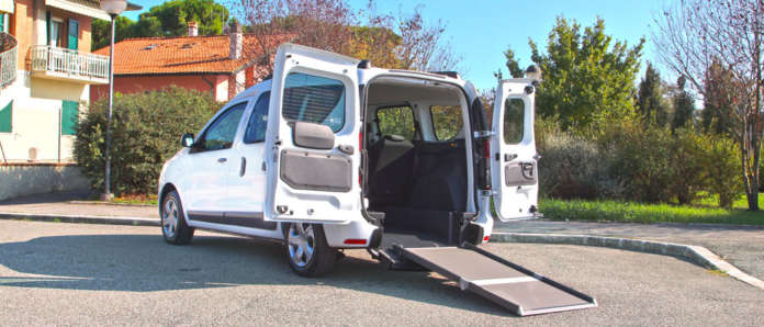 Dacia-Dokker-Trasporto-Disabili