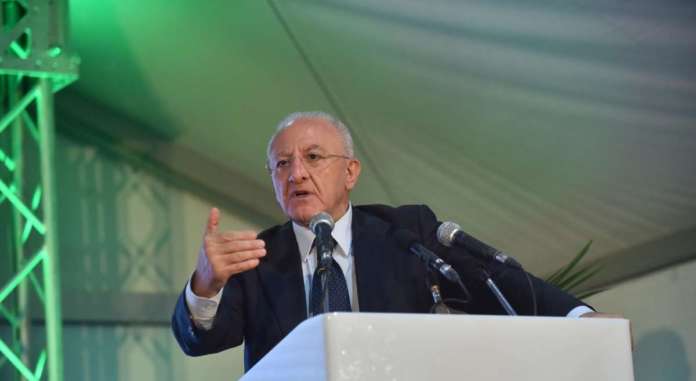 De Luca a Caserta