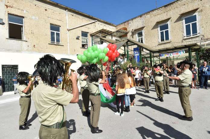 Fanfara dei Bersaglieri al Liceo clasico Giannone di Caserta
