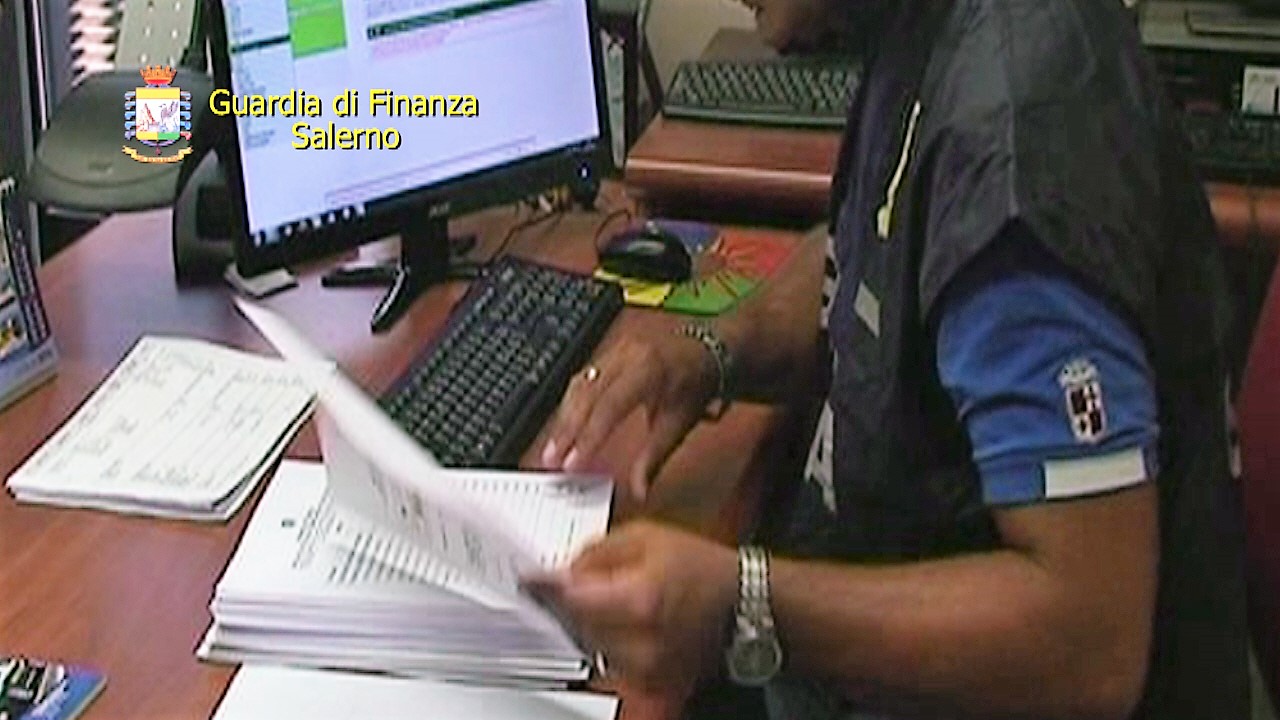Finanza Salerno