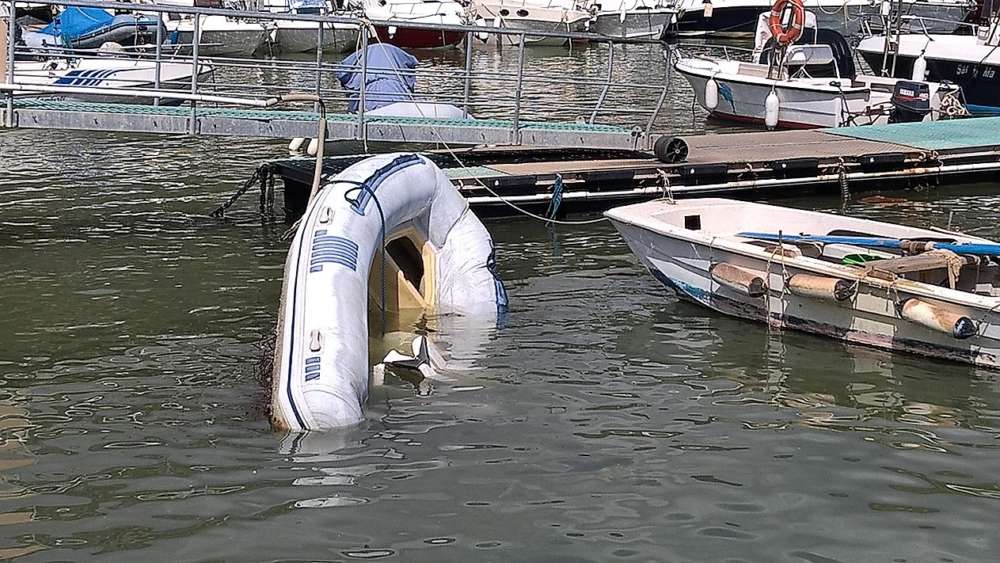 Gommone affondato