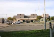 Covid, nuovo focolaio nel carcere di Santa Maria Capua Vetere: “Obbligo vaccinale per detenuti”