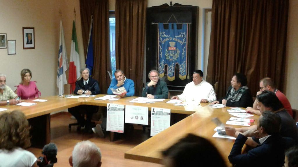 Sentieri si