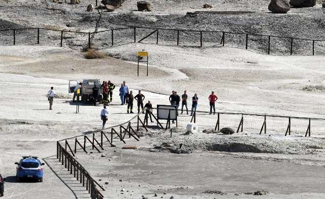 Solfatara01