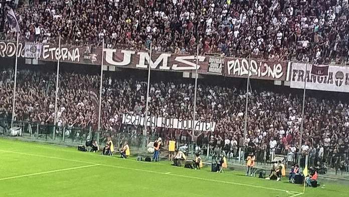 Striscione curva sud