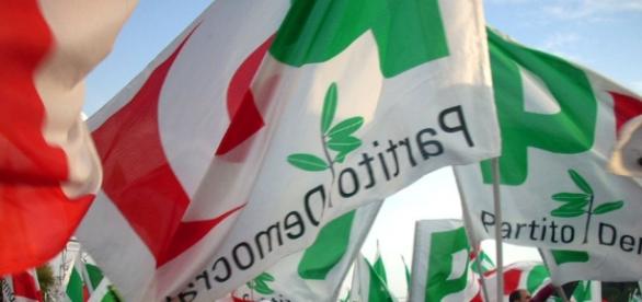 bandiere-del-pd-tre-deputati-aggrediti-vicino-montecitorio_1472421