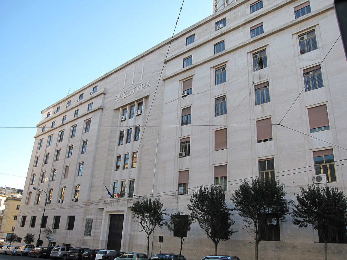 questura di napoli