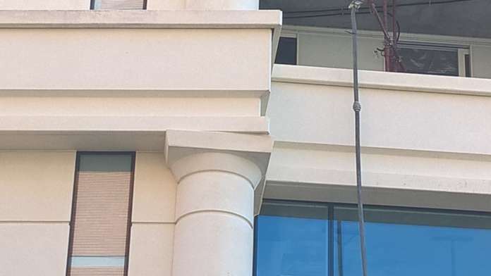 Crescent_apertura