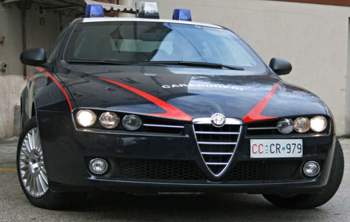 Una volante dei Carabinieri