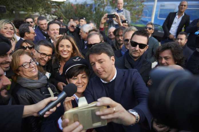 Pd: Renzi, sbloccato crisi a cazzotti, non fermiamoci ora
