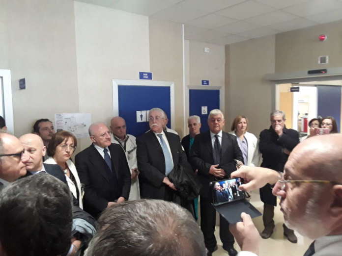 De Luca inaugura il Pronto soccorso dell'ospedale di Aversa