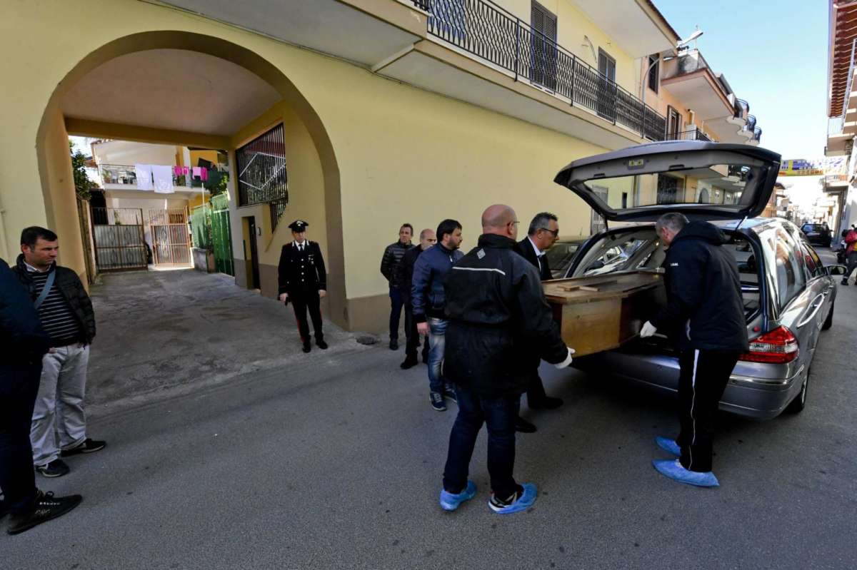 Coniugi uccisi: indagini si concentrano su figlio di 40 anni