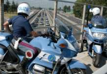 Rapinarono rappresentante di gioielli in A12, tre campani arrestati