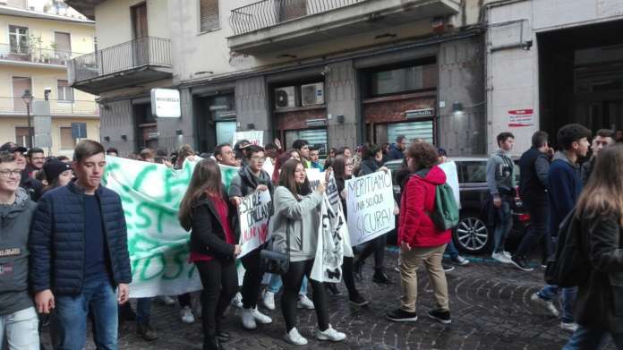 studenti corteo