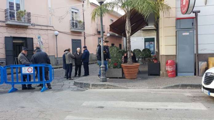 Ragazzo ferito a Parete da proiettile vagante