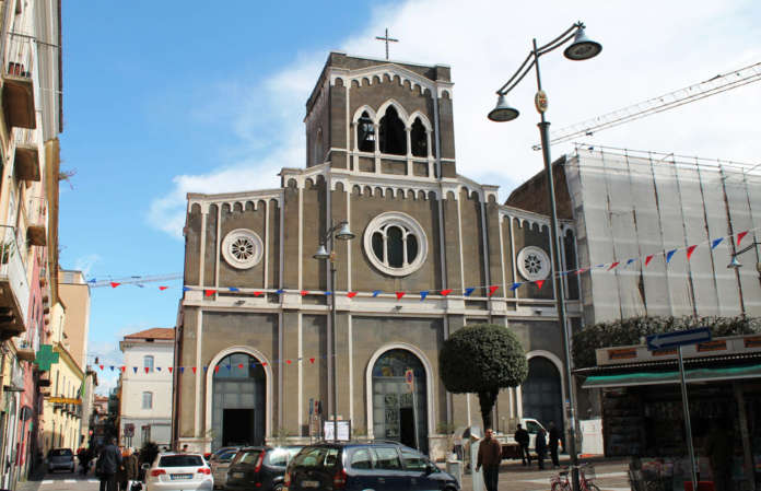 chiesa_piazza_sant_anna