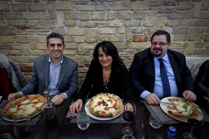 M5s: sindaci espulsi si ritrovano a Quarto