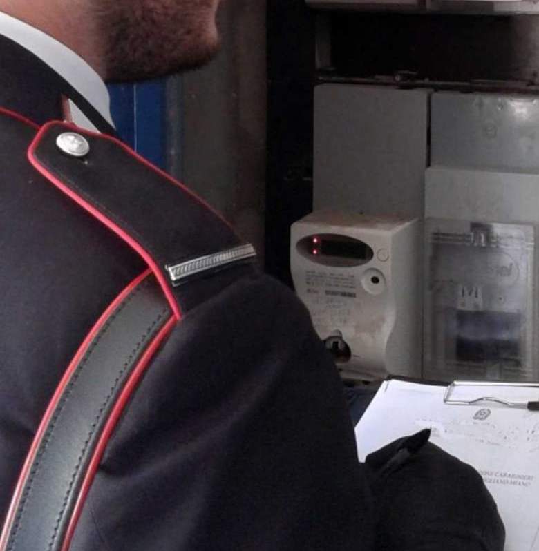 cc energia elettrica furto