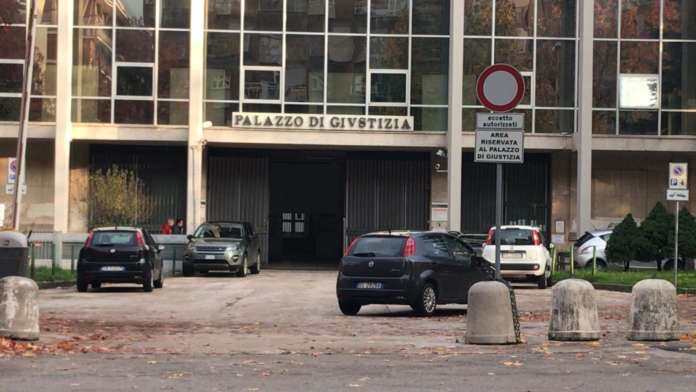 tribunale