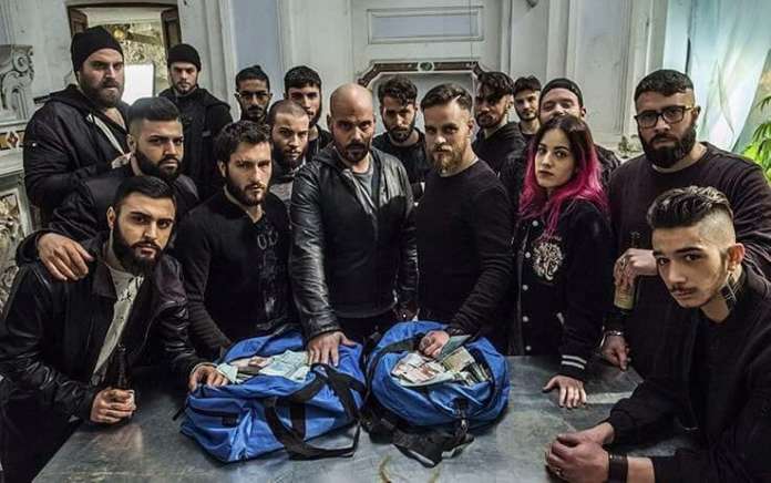 Gina Amarante con Ciro di Marzio e il gruppo