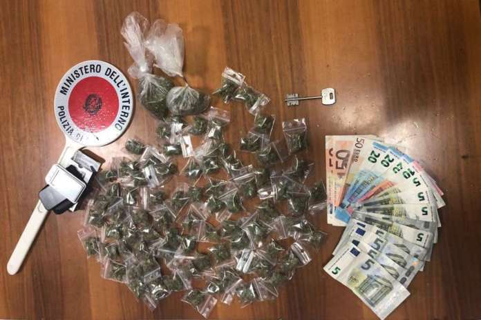Droga Napoli fermo