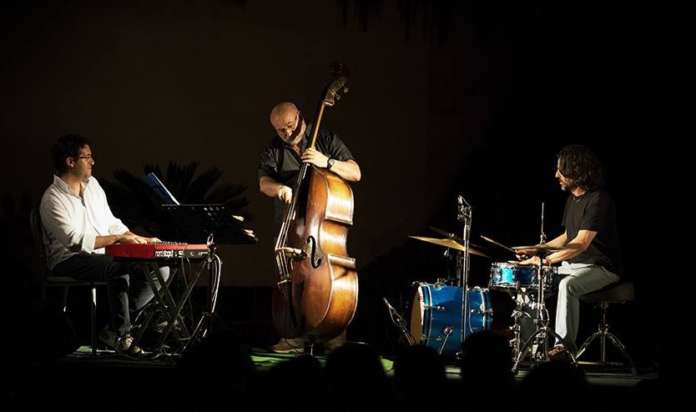 Lello Petrarca Trio 2