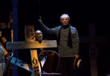 “Raccogliere & Bruciare” di Enzo Moscato al Teatro Nuovo di Napoli
