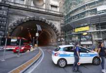 Napoli, chiusa galleria Vittoria: scatta un nuovo piano traffico Galleria Vittoria