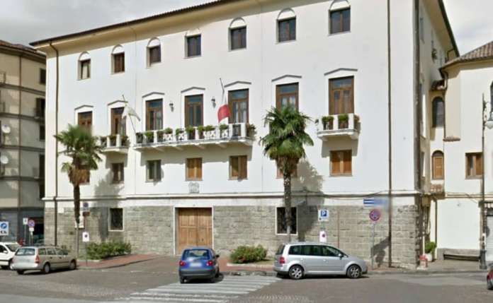 curia-2